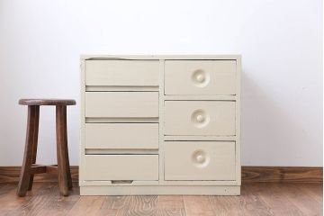 アンティーク家具　小物収納にぴったり!ペイントローチェスト(1)