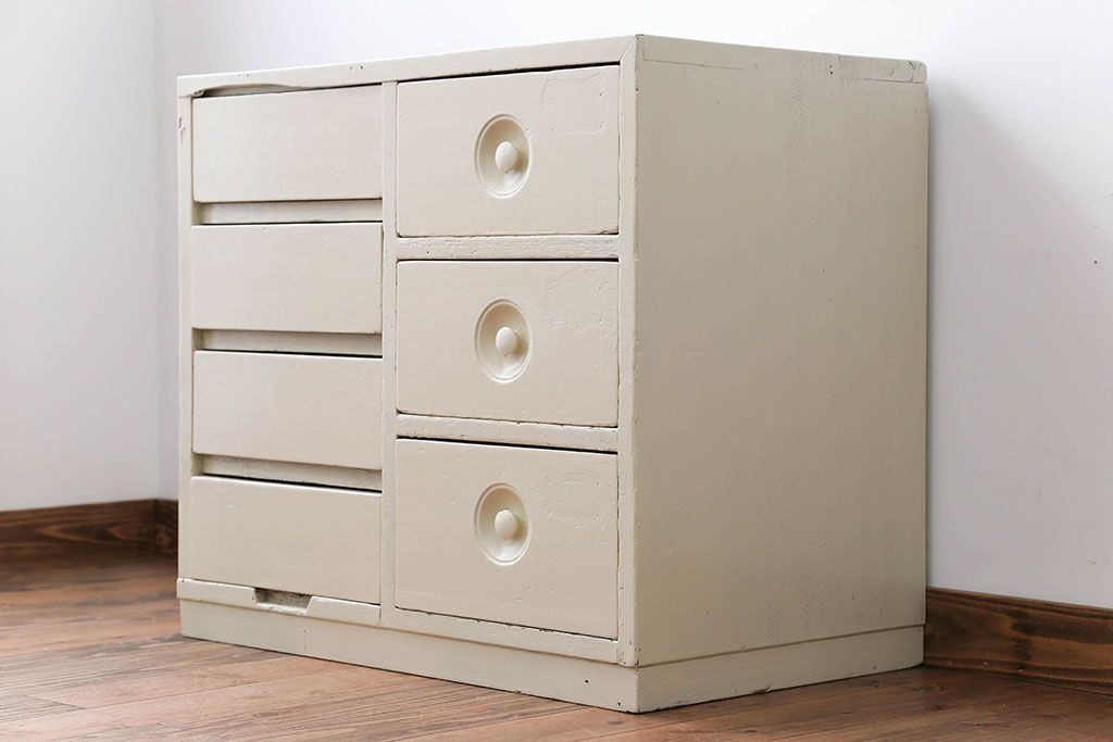 アンティーク家具　小物収納にぴったり!ペイントローチェスト(1)