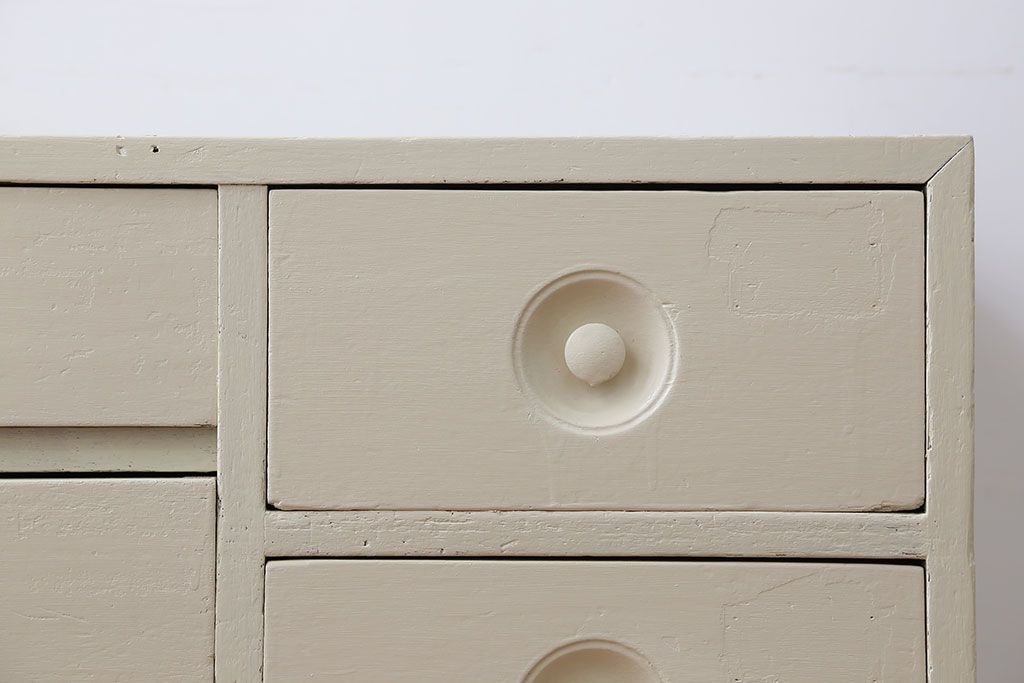 アンティーク家具　小物収納にぴったり!ペイントローチェスト(1)