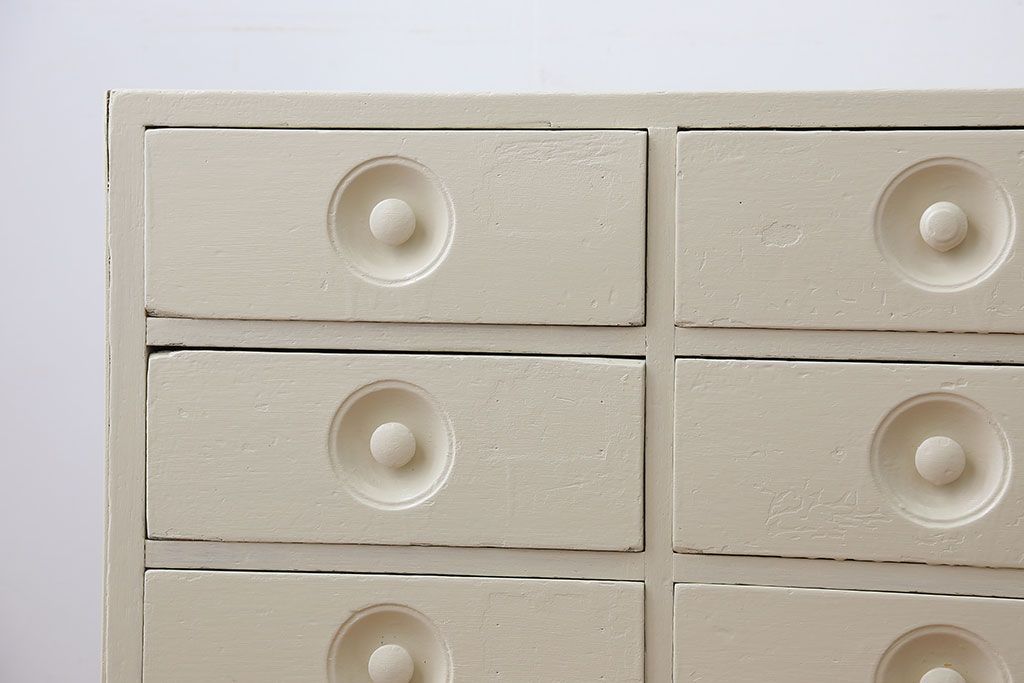 アンティーク家具　小物収納にぴったり!ペイントローチェスト(2)