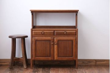 中古　カリモク　お洒落なサイドボード