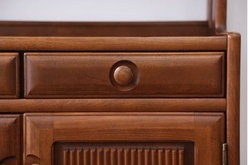 中古　カリモク　お洒落なサイドボード