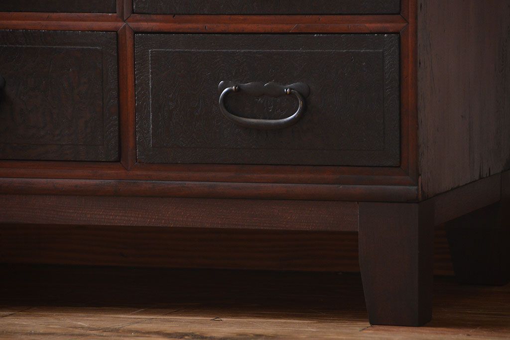 アンティーク家具　アンティーク　お洒落な脚付きローボード