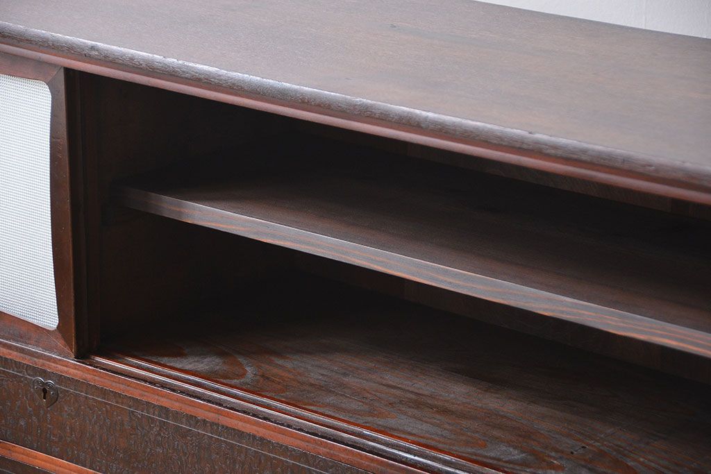 アンティーク家具　アンティーク　お洒落な脚付きローボード