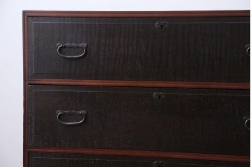 アンティーク家具　アンティーク　玉杢の美しいチェスト