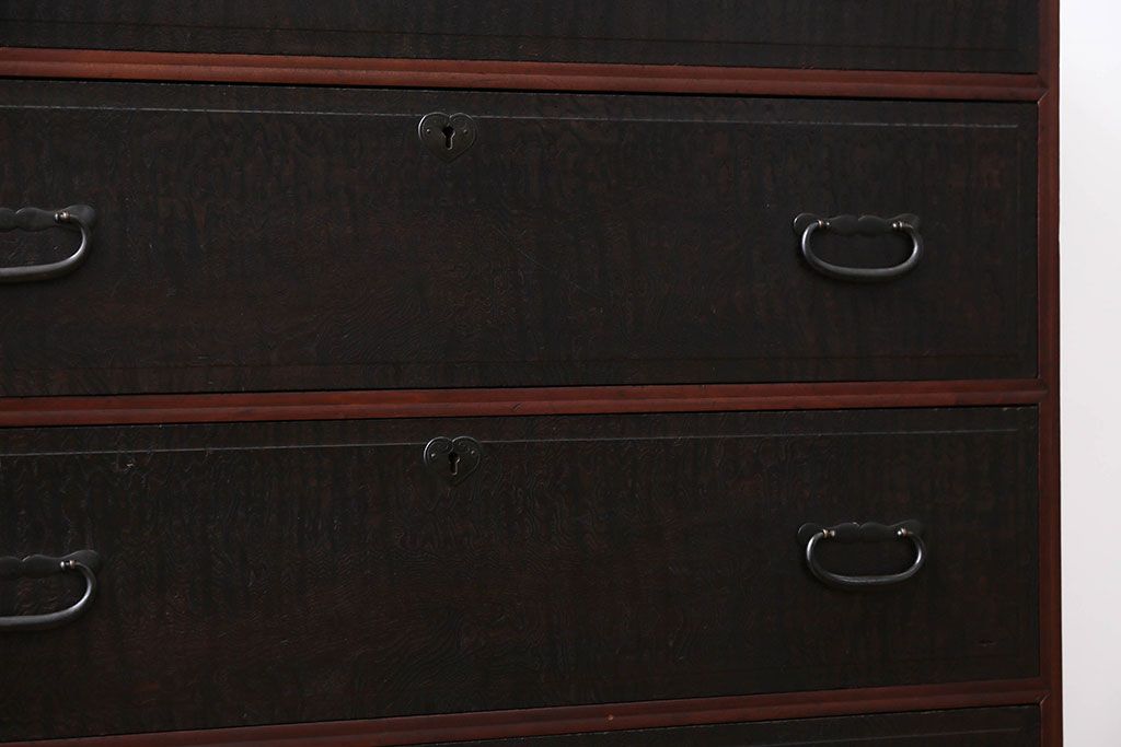 アンティーク家具　アンティーク　玉杢の美しいチェスト