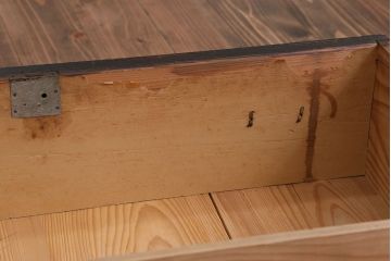 アンティーク家具　アンティーク　玉杢の美しいチェスト