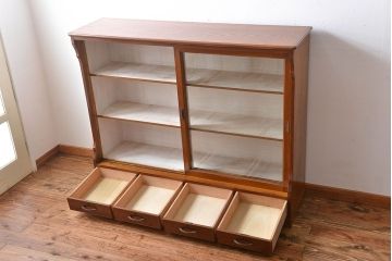 アンティーク家具　アンティーク　大きなガラス引き戸収納棚