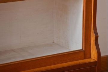 アンティーク家具　アンティーク　大きなガラス引き戸収納棚