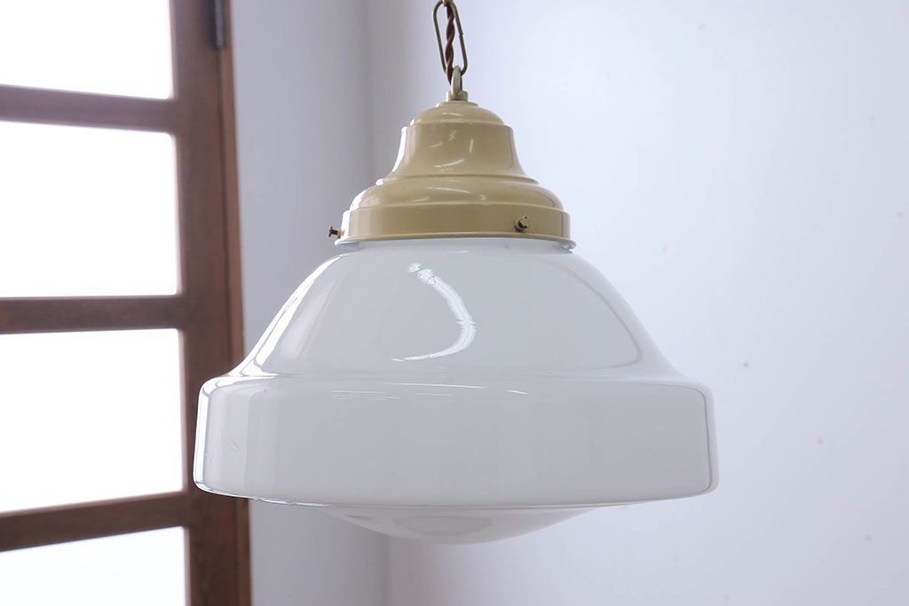 アンティーク　レトロで大きなガラス天井照明