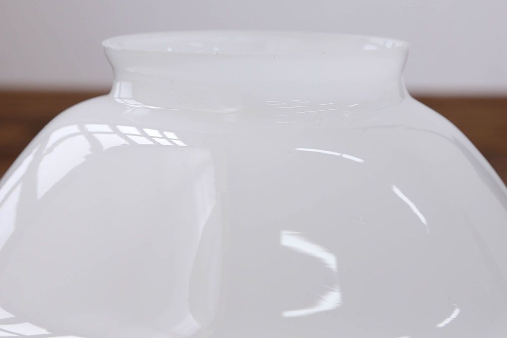 アンティーク　レトロで大きなガラス天井照明