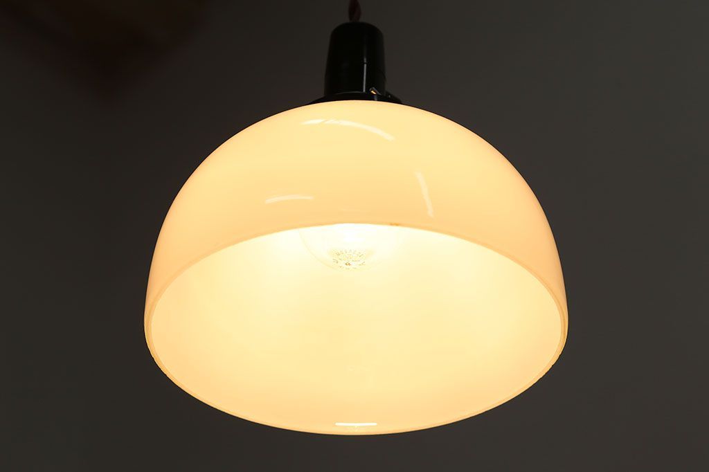 昭和レトロ　シンプルでレトロな電笠