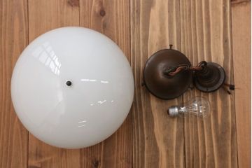 アンティーク　レトロで可愛いガラス天井照明