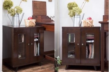 レトロ家具　アンティーク　レトロで小さな脚付き書類ケース