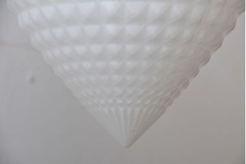 アンティーク　お洒落なフォルムのガラス壁掛け照明