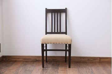 アンティーク家具　アンティーク　古いナラ材のダイニングチェア(1)