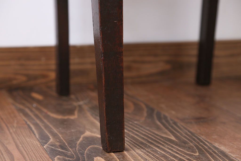 アンティーク家具　アンティーク　古いナラ材のダイニングチェア(1)
