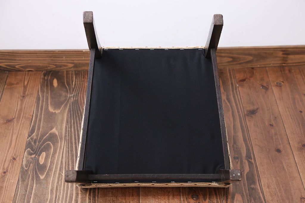 アンティーク家具　アンティーク　古いナラ材のダイニングチェア(1)