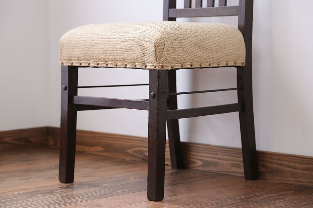 アンティーク家具　アンティーク　古いナラ材のダイニングチェア(2)