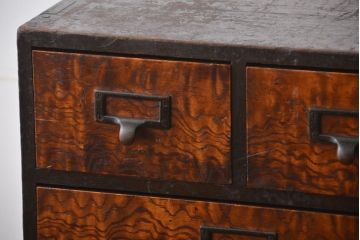 アンティーク家具　古民具・骨董　ネームプレート付き縦型小引き出し(1)