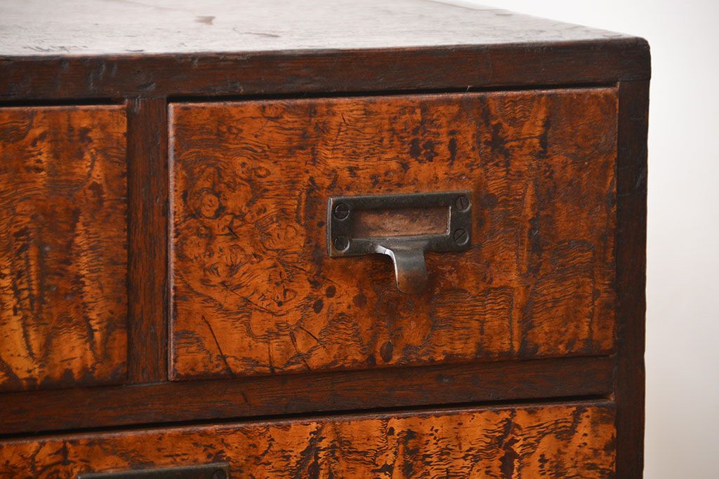 アンティーク家具　古民具・骨董　ネームプレート付き縦型小引き出し(2)