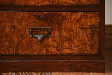 アンティーク家具　古民具・骨董　ネームプレート付き縦型小引き出し(2)