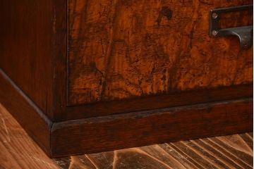 アンティーク家具　古民具・骨董　ネームプレート付き縦型小引き出し(2)