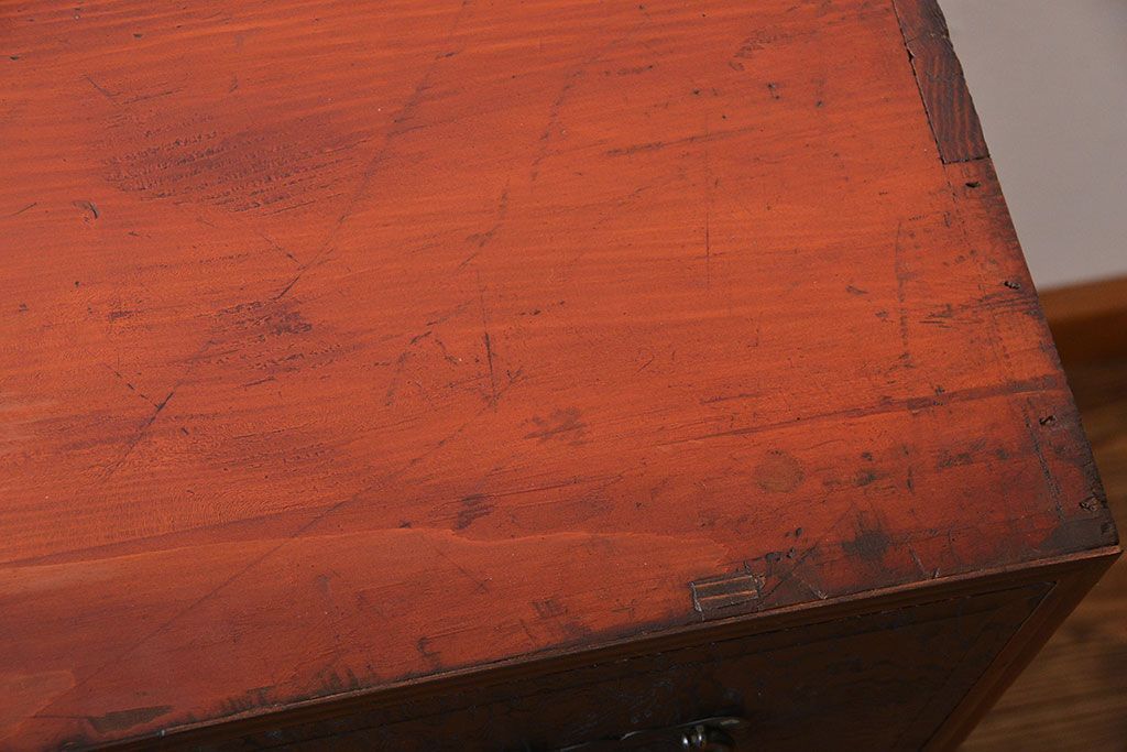 アンティーク家具　アンティーク　玉杢の美しいチェスト(2)