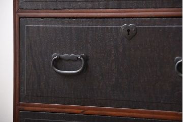 アンティーク家具　アンティーク　玉杢の美しいチェスト(2)