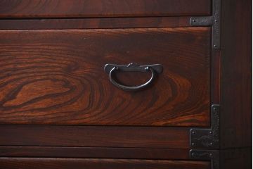 アンティーク家具　古民具・骨董　前面欅材の上品な仙台箪笥