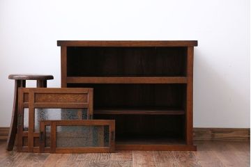 レトロ家具　昭和レトロ　木製の小さな引き戸収納棚