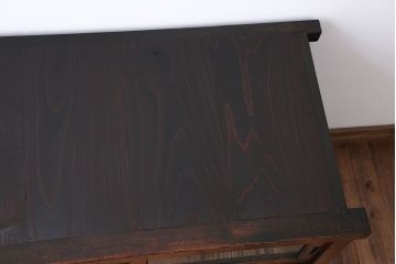 レトロ家具　昭和レトロ　木製の小さな引き戸収納棚