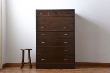 アンティーク家具　アンティーク　シンプルでシックなチェスト