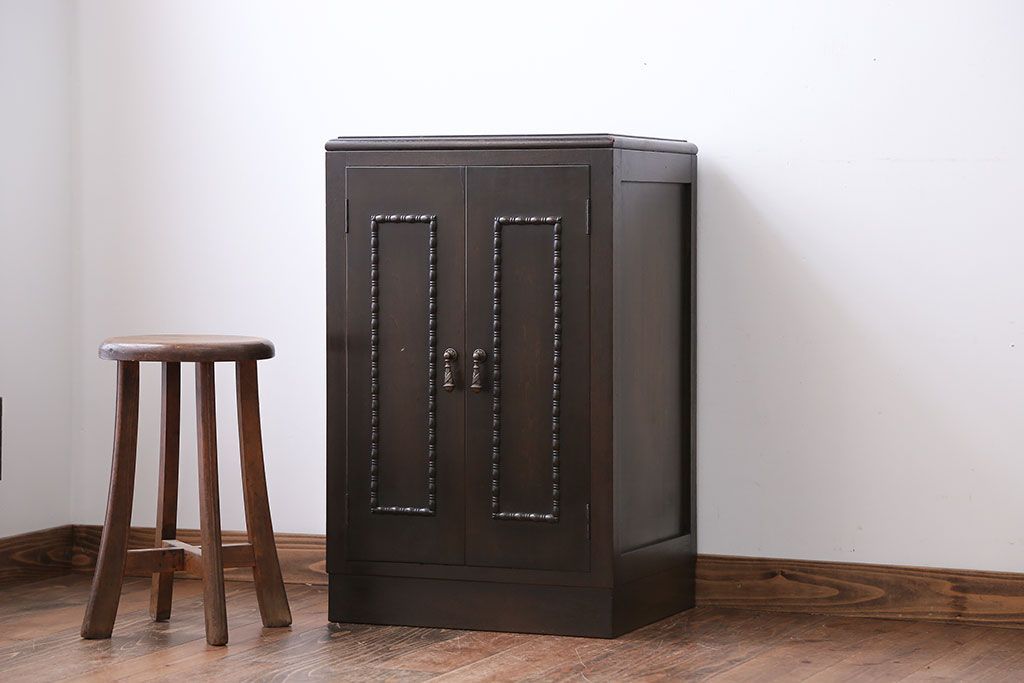 アンティーク家具　アンティーク　お洒落で小さな書類収納棚