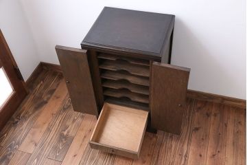 アンティーク家具　アンティーク　お洒落で小さな書類収納棚