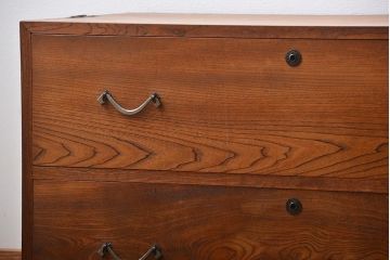 アンティーク家具　前面欅材のシンプルな時代箪笥ローボード(1)