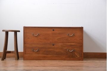 アンティーク家具　前面欅材のシンプルな時代箪笥ローボード(2)