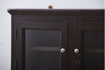 アンティーク家具　アンティーク　シンプルでかわいいウォールキャビネット