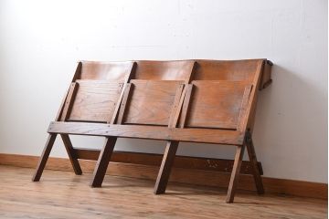 アンティーク家具　イギリスアンティーク　オーク材の折り畳み式3人掛けチャーチベンチ