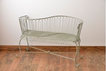 ヴィンテージ家具　イギリスビンテージ　おしゃれでかわいいアイアンベンチ