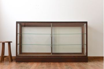 アンティーク家具　アンティーク　店舗什器にぴったりな木製ガラスケース