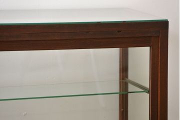 アンティーク家具　アンティーク　店舗什器にぴったりな木製ガラスケース