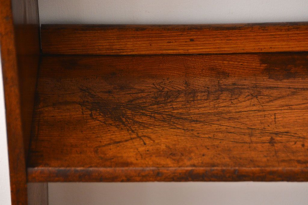 アンティーク家具　ウサギの小さなかわいい古い木製本棚