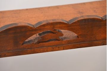 アンティーク家具　ウサギの小さなかわいい古い木製本棚