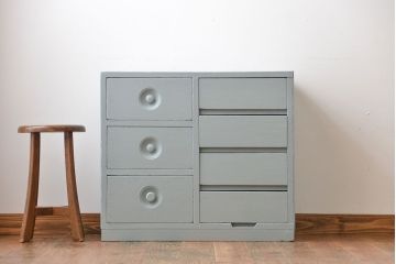 アンティーク家具　小物収納にぴったり!ペイントローチェスト