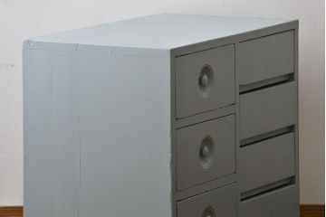 アンティーク家具　小物収納にぴったり!ペイントローチェスト