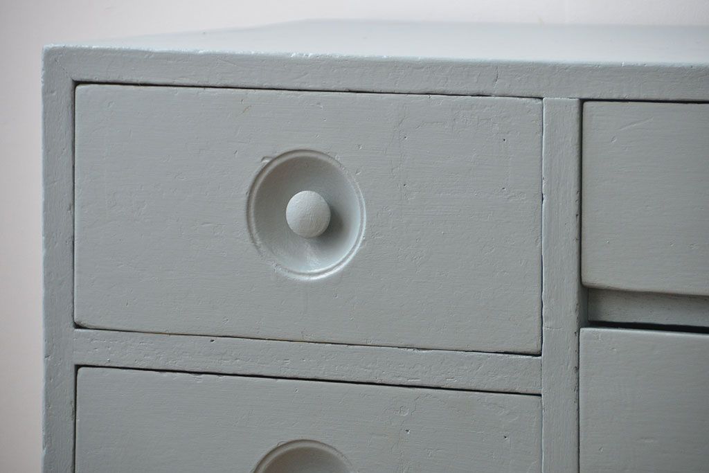 アンティーク家具　小物収納にぴったり!ペイントローチェスト