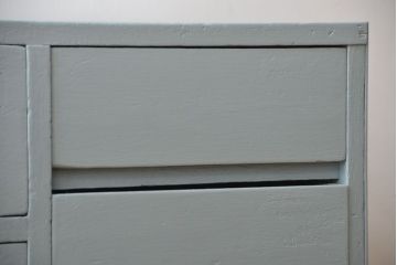 アンティーク家具　小物収納にぴったり!ペイントローチェスト