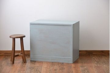 アンティーク家具　小物収納にぴったり!ペイントローチェスト