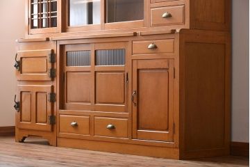 レトロ家具　昭和レトロ　冷蔵庫付き!ナラ材の特大食器棚